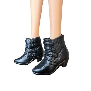 Mattel Barbie Doll Black Cowboy Ankle Buckle Detail  Boots Shoes Grunge Rodeo